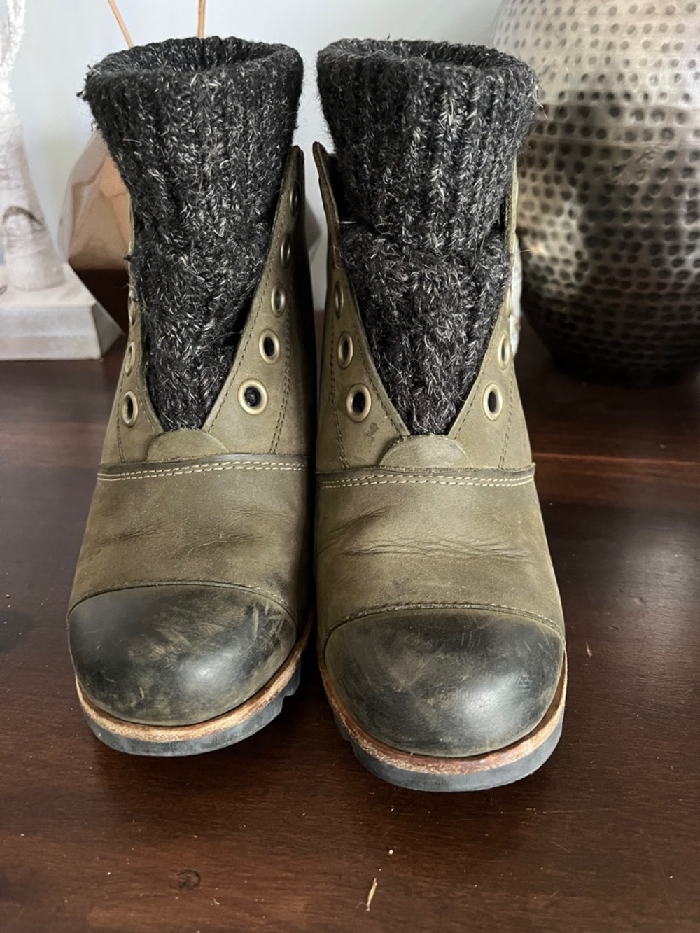 Sorel Olive Green Leather Ankle Boots with Knit Cuff